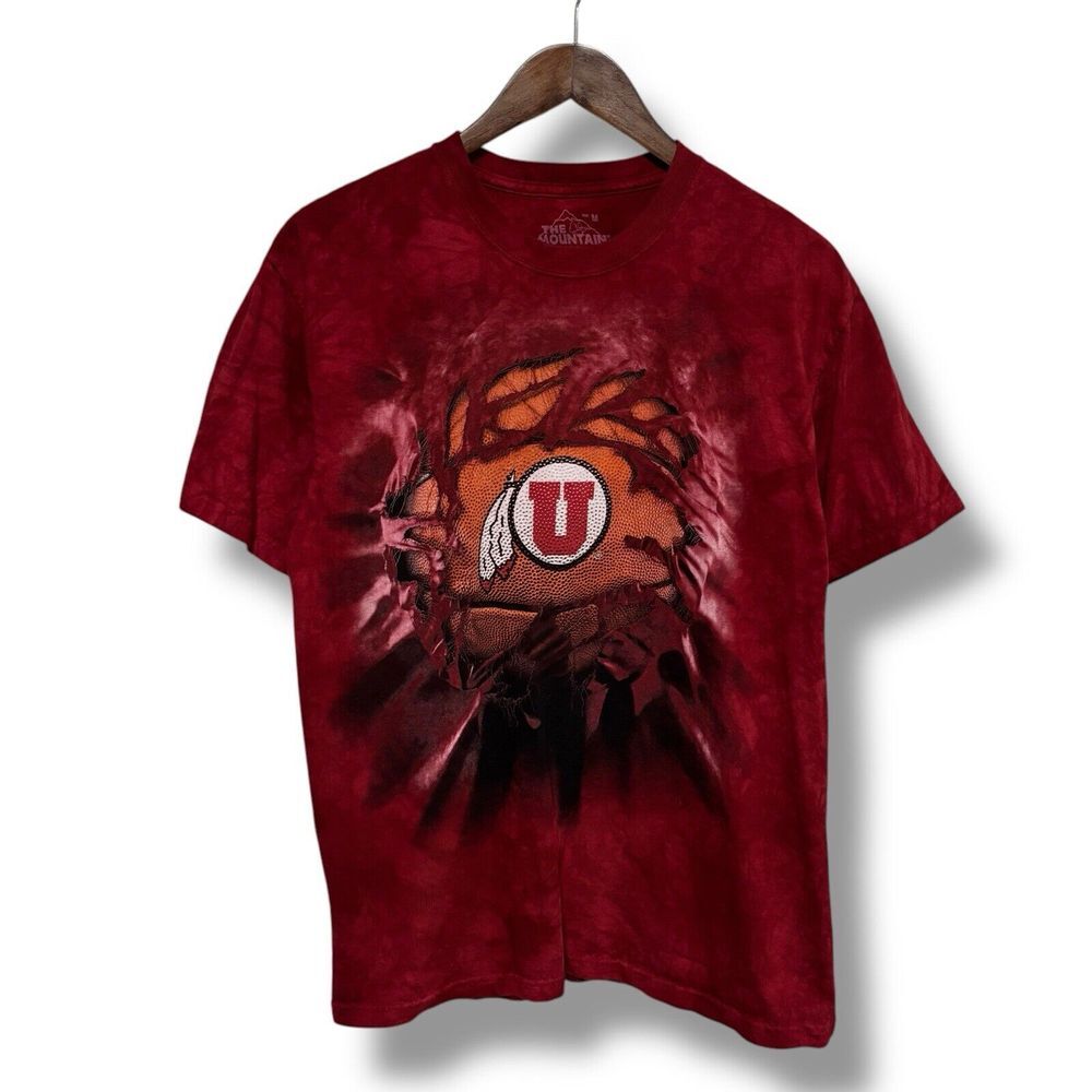 The Mountain Men's UTAH UTES Basketball Graphic Tie Dye Shirt Size M 20 x 28